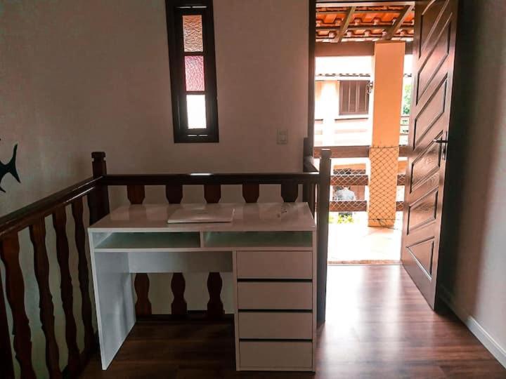 - Casa Pé Na Areia + Churrasqueira Arraial do Cabo